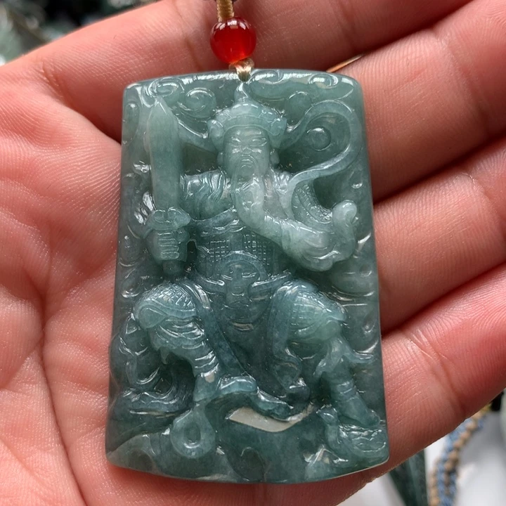 翡翠颈饰未镶嵌保真天然A货翡翠