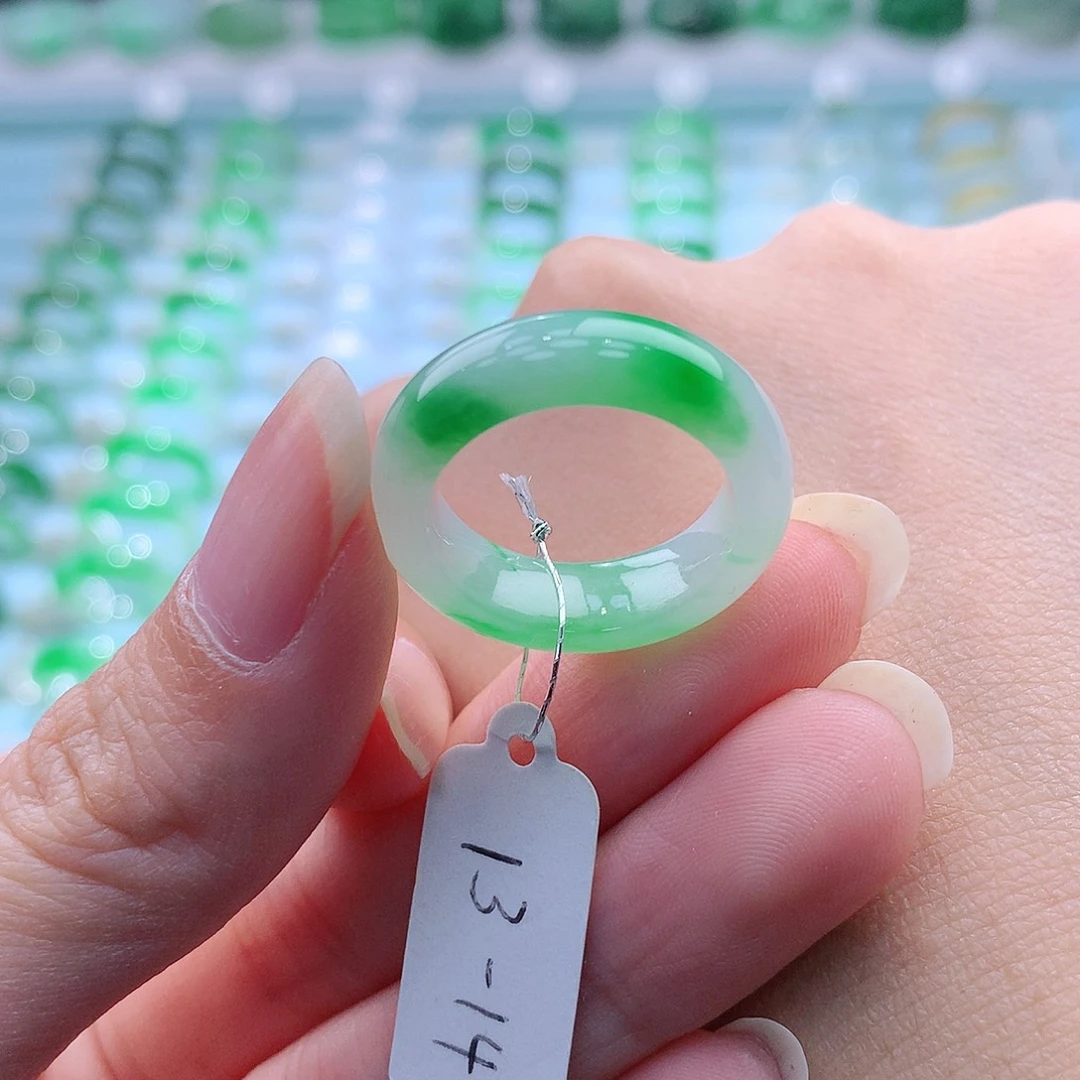 未镶嵌戒指翡翠缅甸A货翡翠