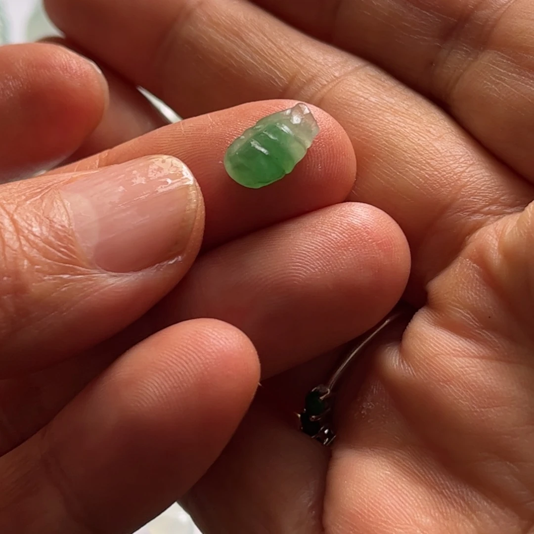 定制翡翠未镶嵌竹子