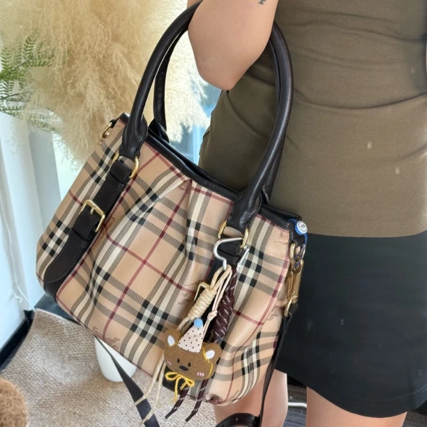 95新 BURBERRY/博柏利 战马格纹单肩斜挎托特包