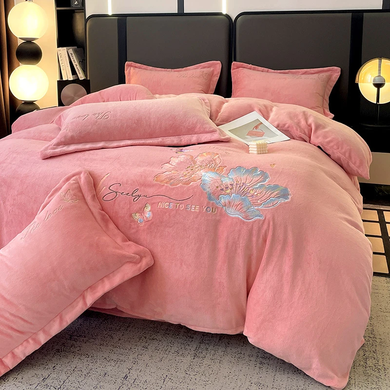 冬季加厚保暖牛奶绒珊瑚绒刺绣四件套轻奢高级感被套床单床上用品