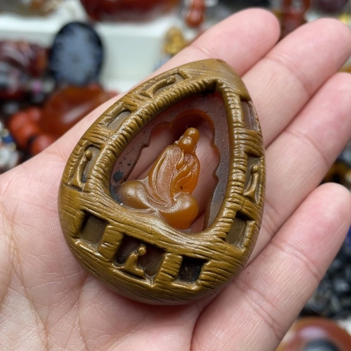 玛瑙/玉髓未镶嵌颈饰