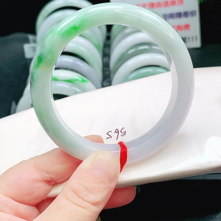 翡翠未镶嵌手镯109