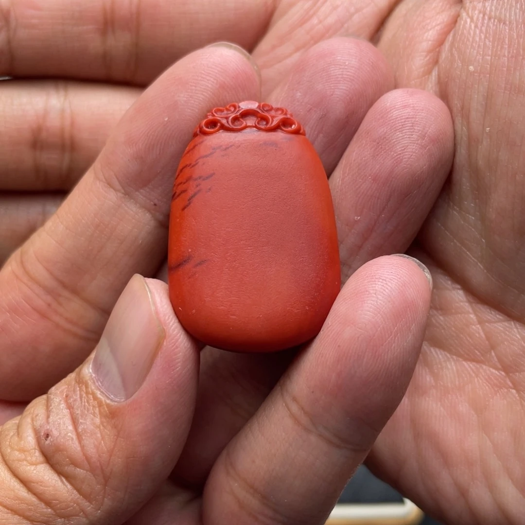 南红玛瑙颈饰未镶嵌在*