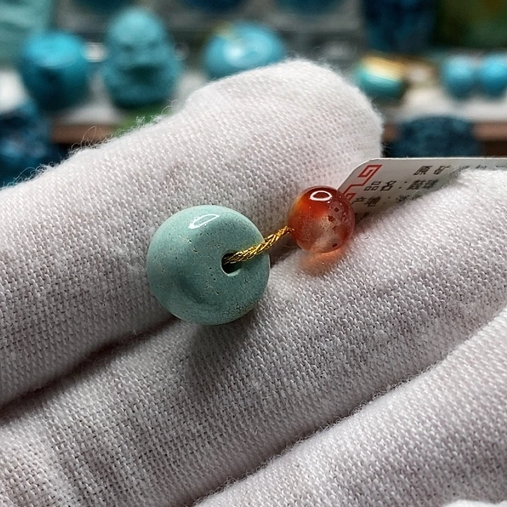 南红玛瑙未镶嵌珠宝奇石