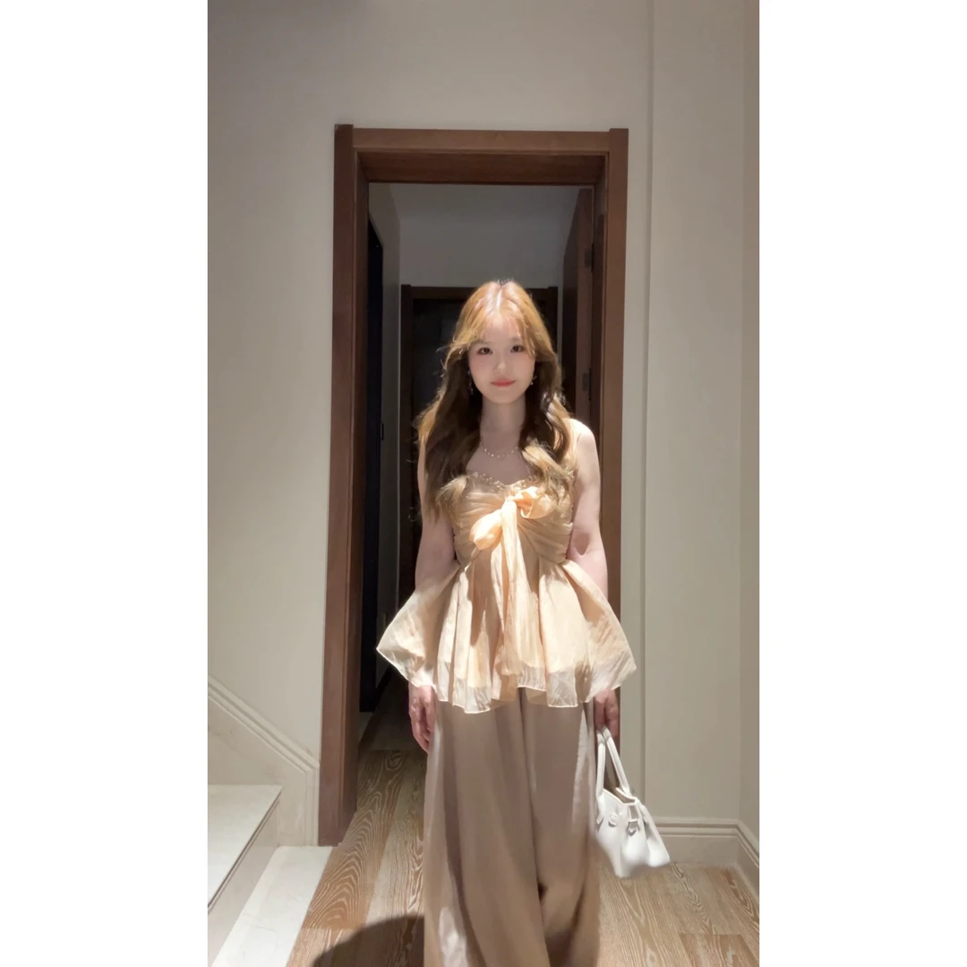 「流光蝶衣」纯欲水钻吊带法式蝴蝶结水钻收腰独特绝美上衣1385