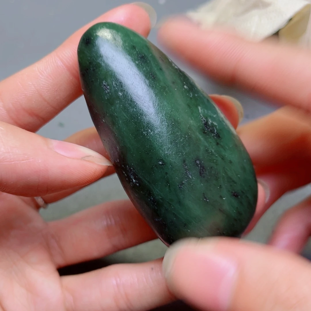 和田玉未镶嵌珠宝奇石