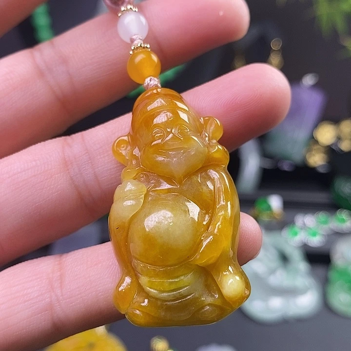 翡翠未镶嵌吊坠(赠链)