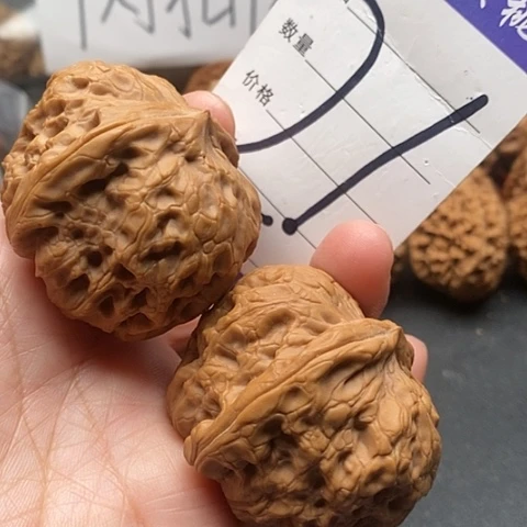 桃核吊坠核桃的营养