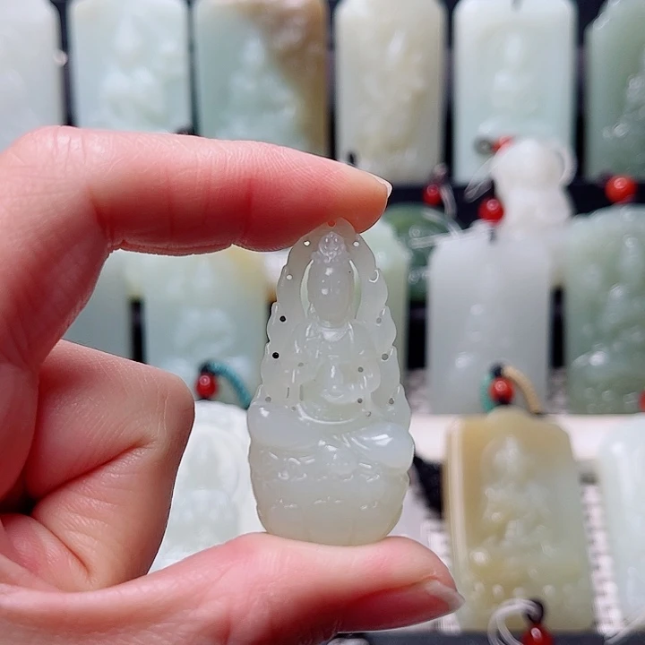 和田玉未镶嵌挂件