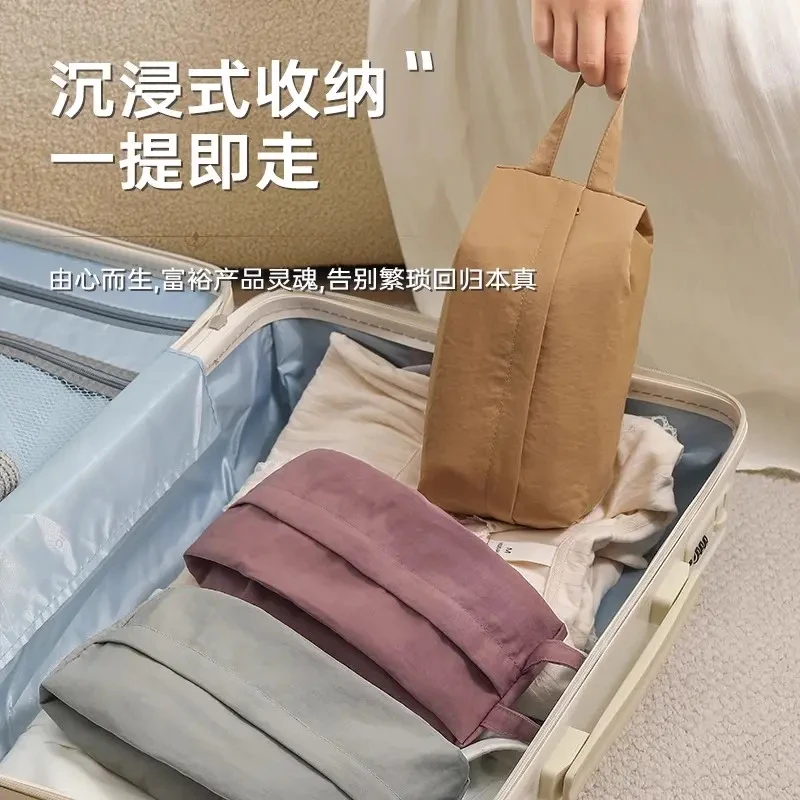 外出携带旅行袋防水简约收纳包杂物袋便携化妆包内衣袜子收纳神器