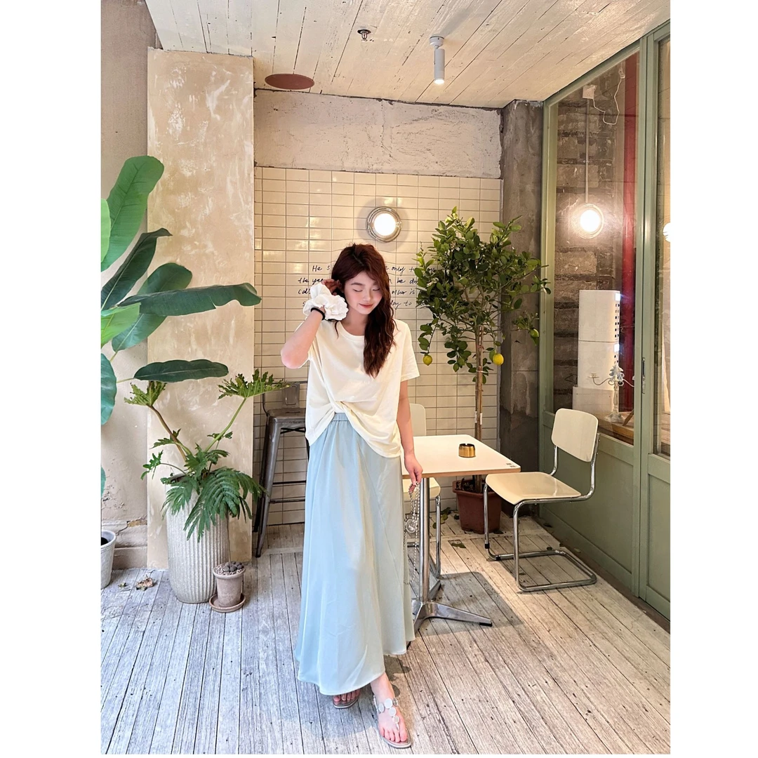 晶咕【苏梅岛季风】设计感假两件圆领短袖上衣拼接缎面伞裙