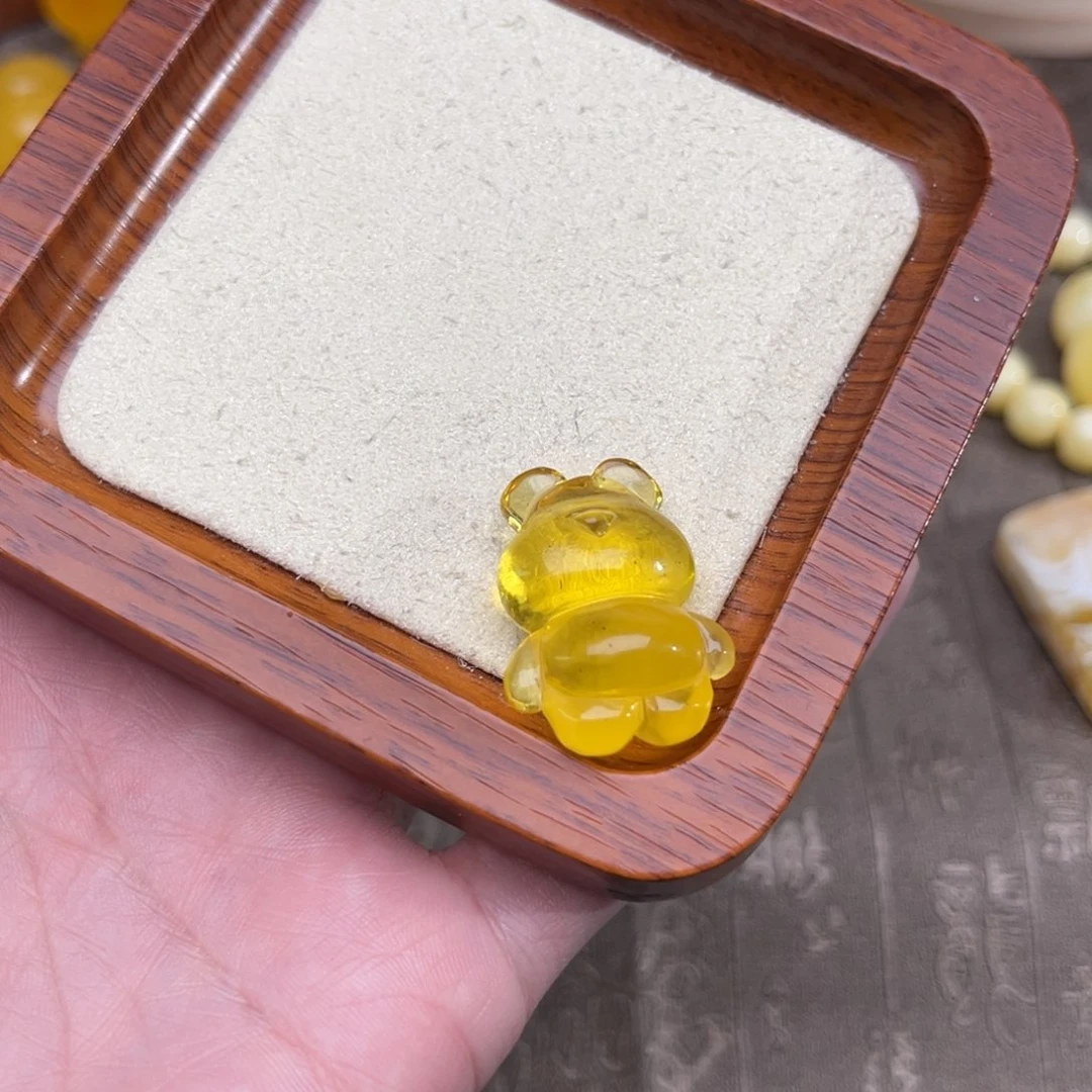 琥珀珠宝奇石未镶嵌琥珀珠宝奇石未镶嵌115