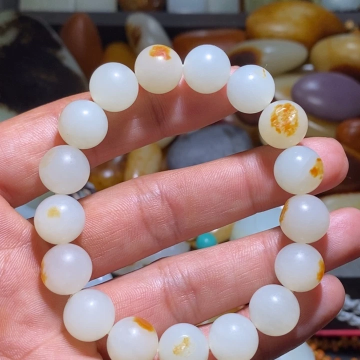 和田玉未镶嵌项圈