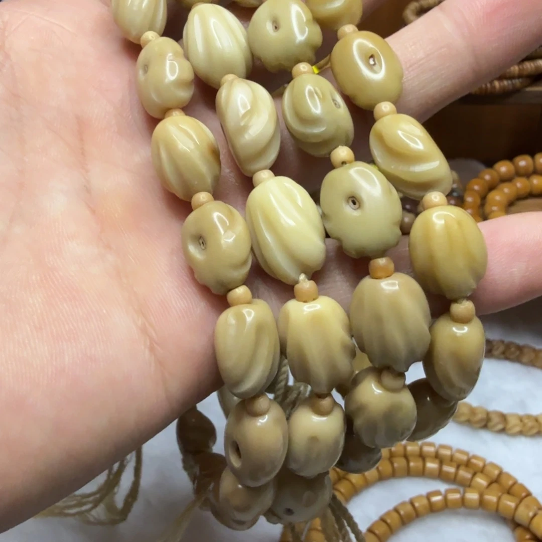 吊坠龙脊菩提原籽