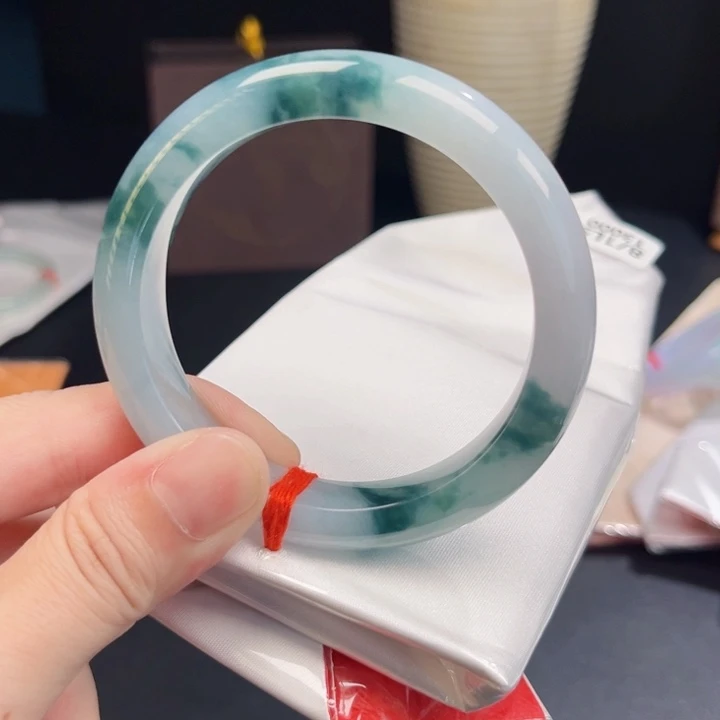 翡翠手镯未镶嵌23号55-57