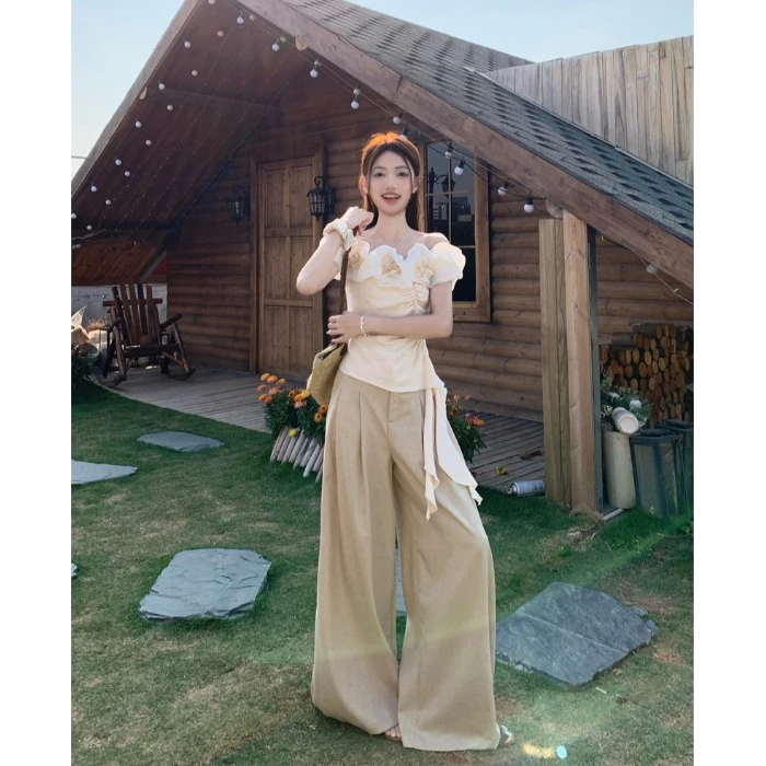 纯欲风设计立体花朵一字领不规则上衣女夏季高腰垂感休闲裤两件套