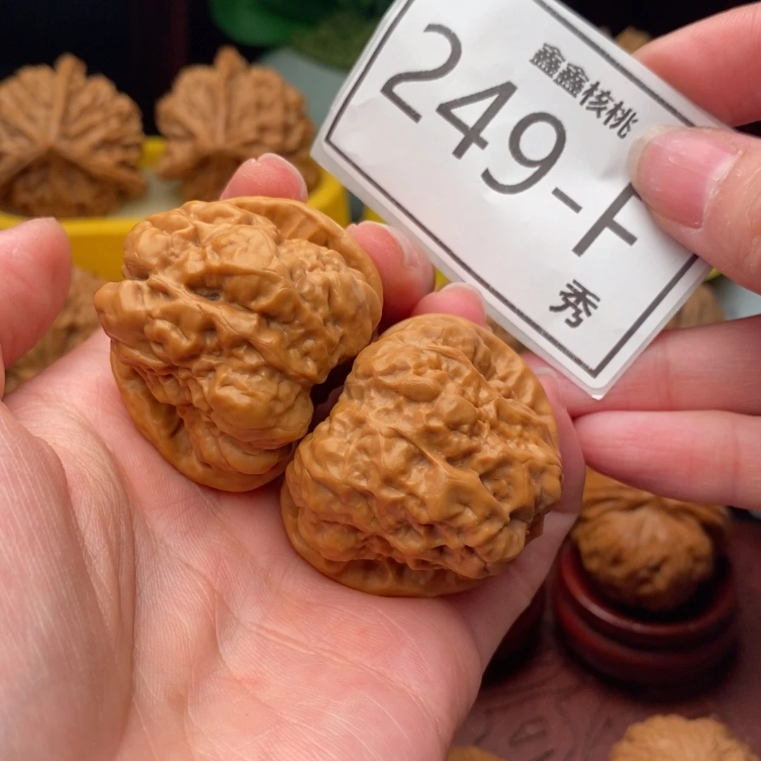 文玩核桃把件蛤码头40