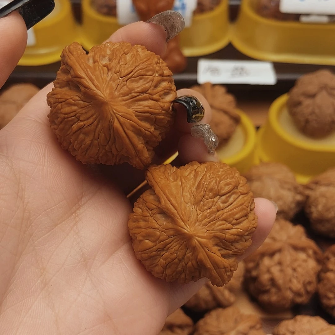 吊坠文玩核桃38泥鳅背