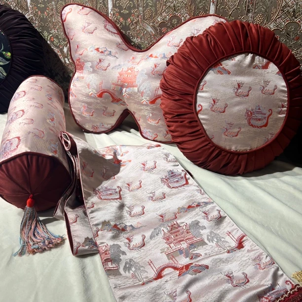 赤橙冰蓝｜设计师原创定制粉色一帆风顺（抱枕、桌旗）