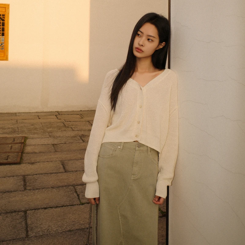 【春款上新】春款上新AIRIQI百搭气质长袖毛针织衫AY41KS379