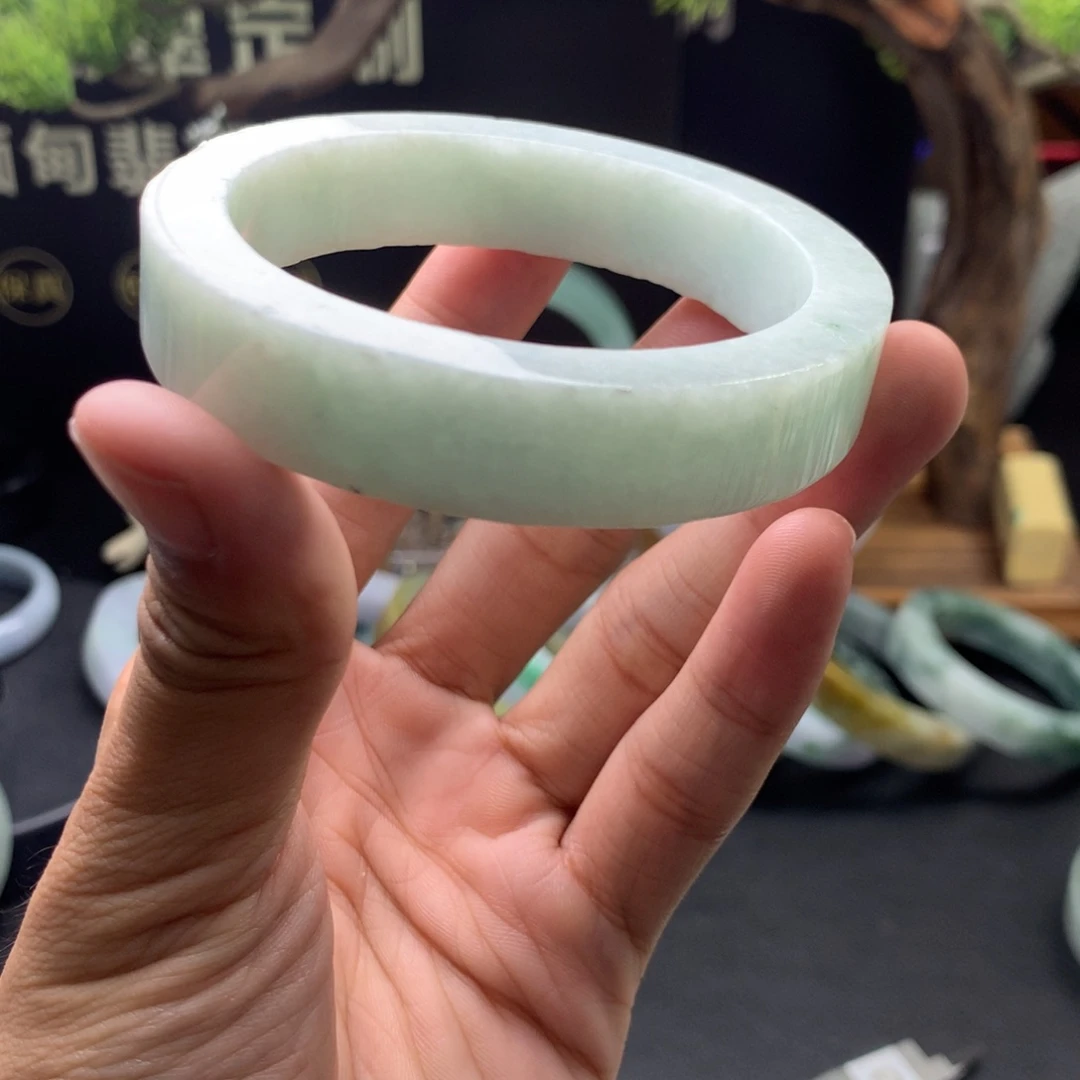 定制翡翠天然翡翠手镯未镶嵌