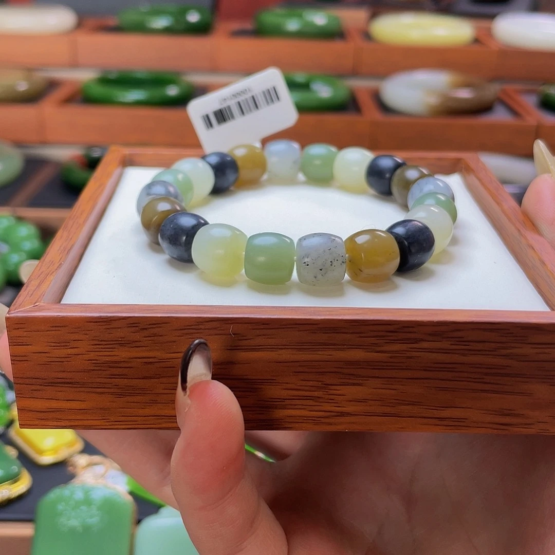 和田玉和田玉多宝手串未镶嵌