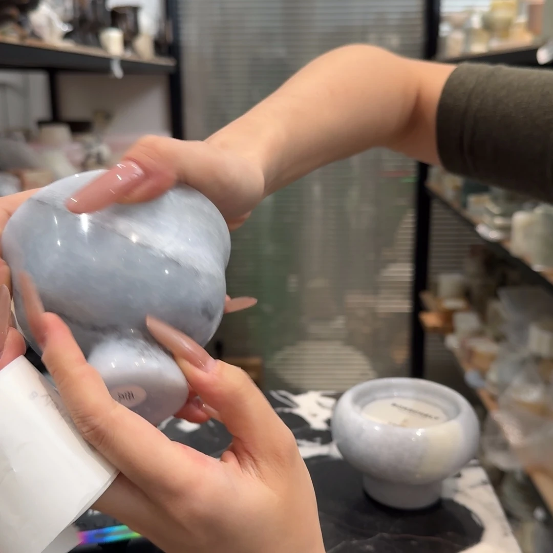 大理石P114。     不缺