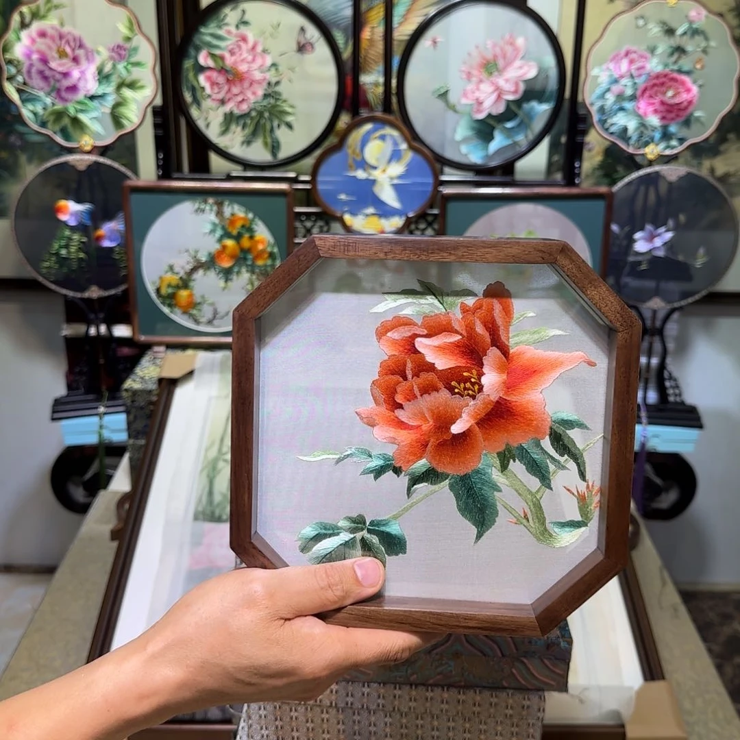 刺绣刺绣工艺精湛