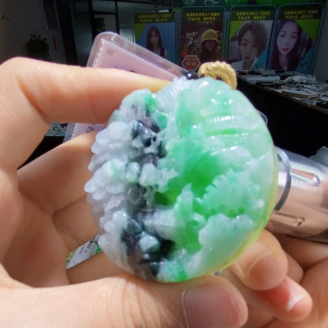 颈饰未镶嵌翡翠翡翠