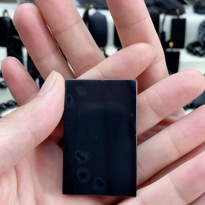 颈饰未镶嵌和田玉（墨玉）大三五无事牌体验价