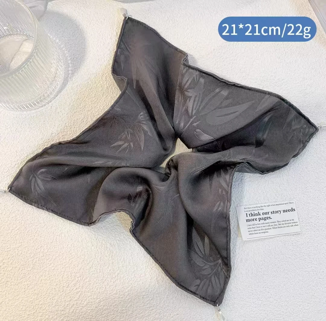 钉珠暗纹高级方巾