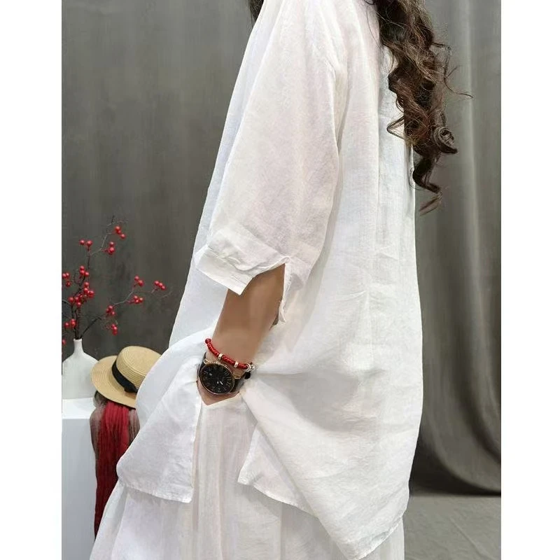 自信女人服装店多种货号女装