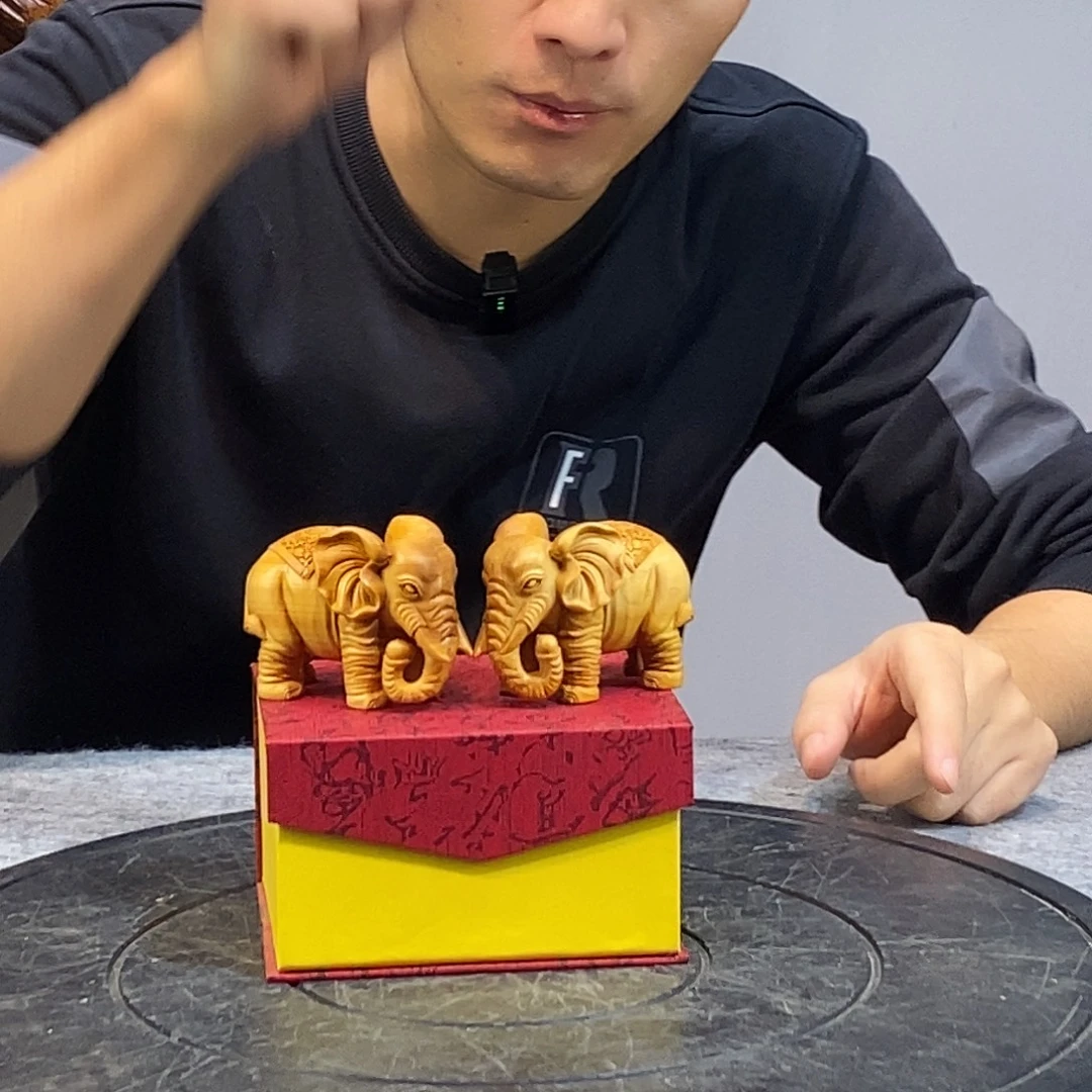 柏木木雕工艺品摆件