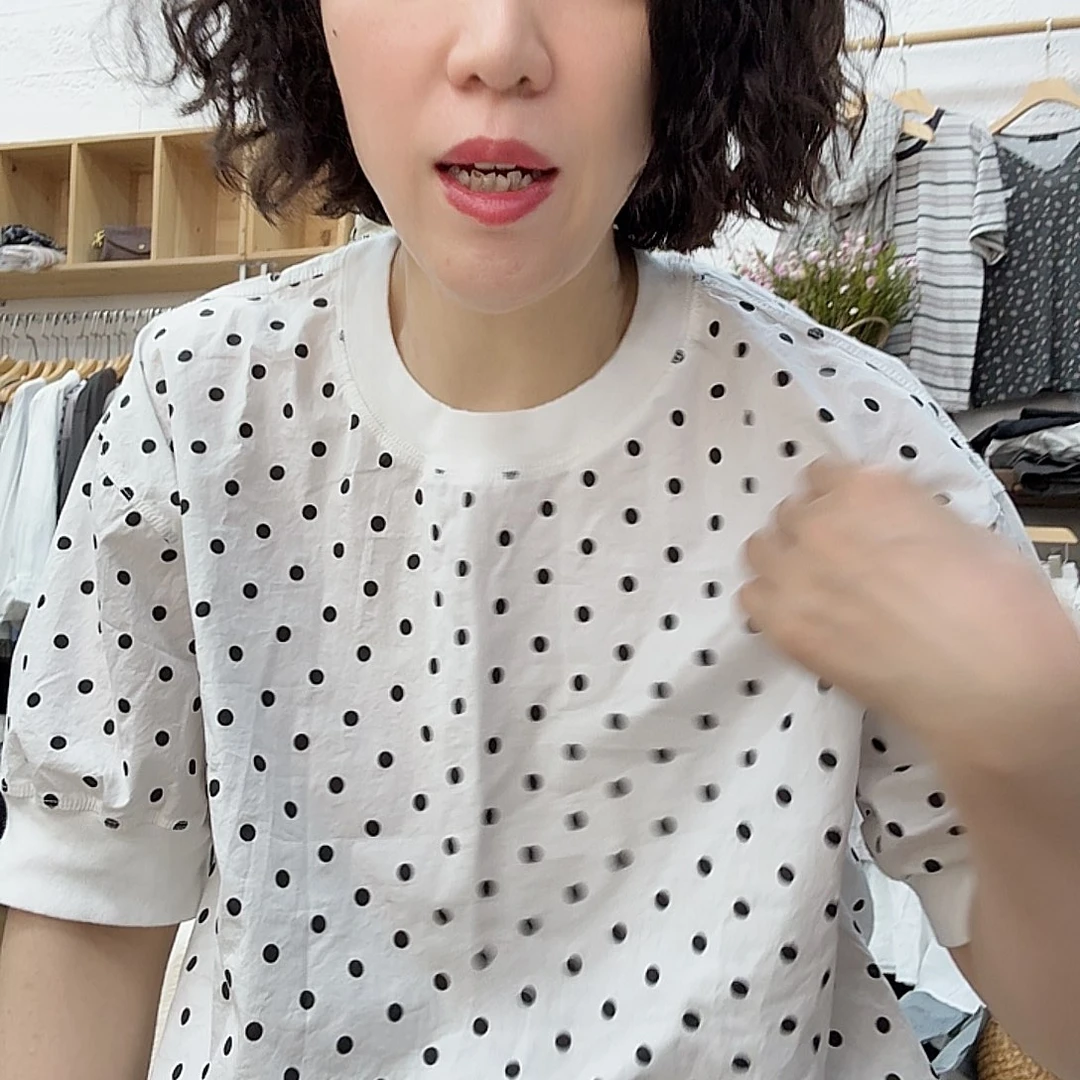 上衣……上衣都很漂亮啊小王子