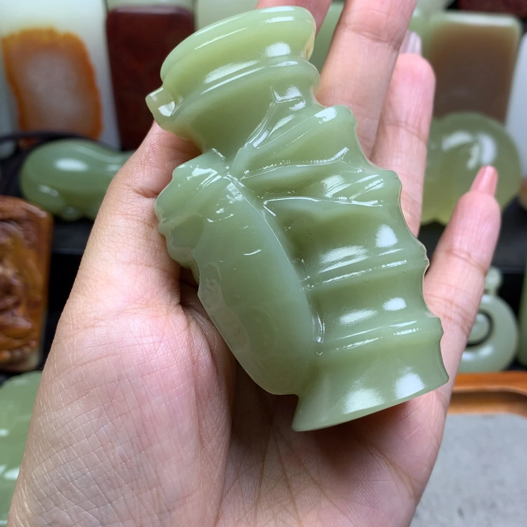 新疆昆仑山料牌子
