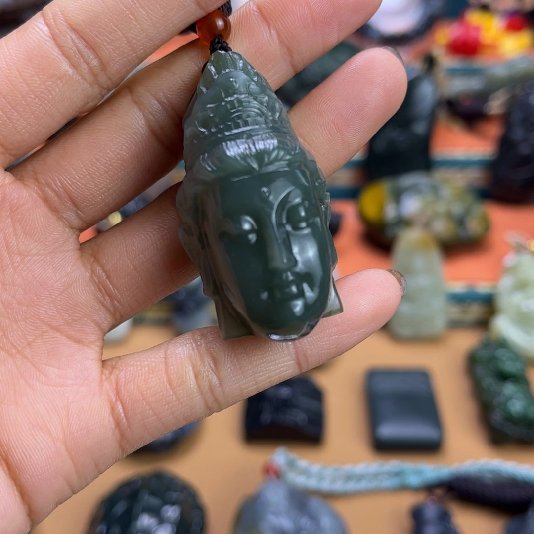 未镶嵌和田玉挂件