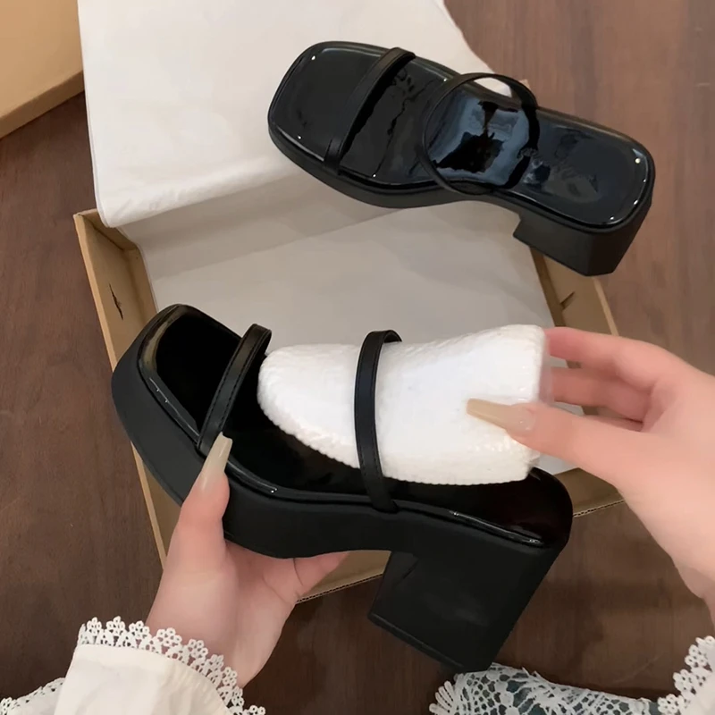 南在南方黑色配裙子高跟拖鞋女款夏外穿2025新款法式一字凉拖鞋子