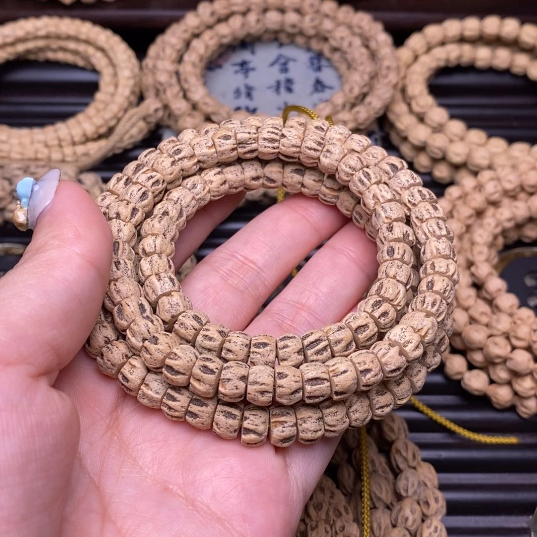柏香籽/百香籽吊坠子*鱼