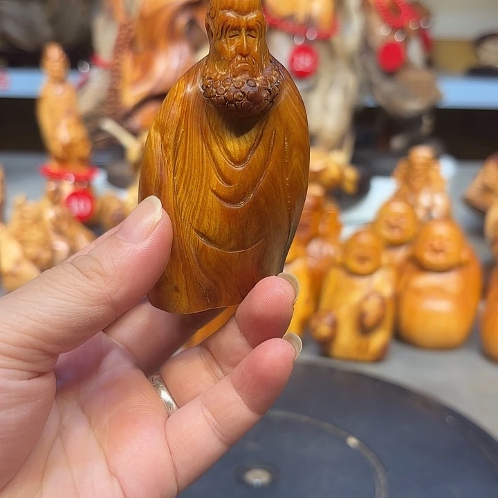 萧***哥柏木太行崖柏达摩摆件