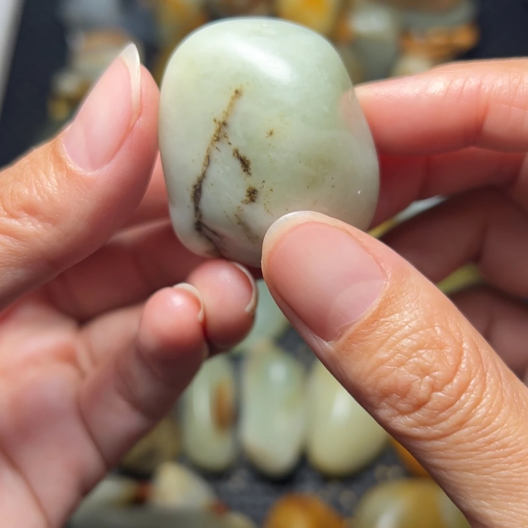 和田玉未镶嵌把件9