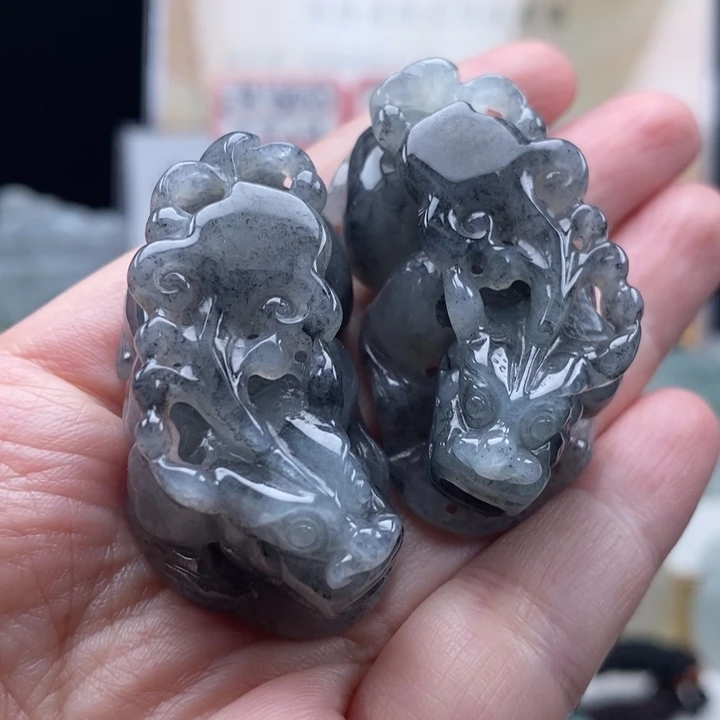 翡翠未镶嵌颈饰翡翠挂件