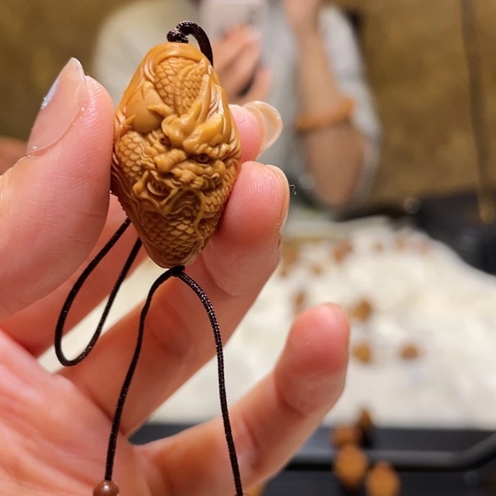 橄榄核吊坠橄榄核