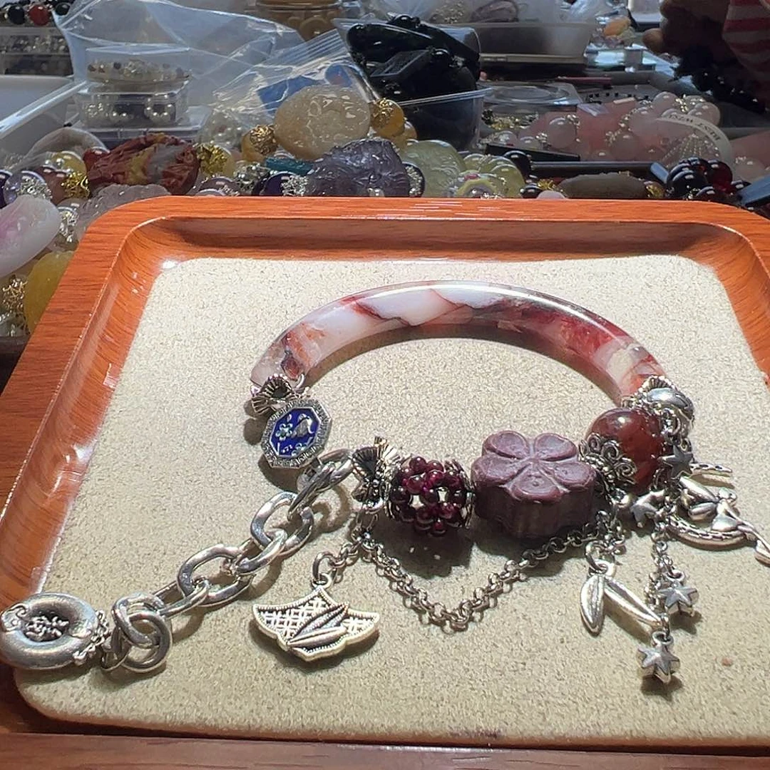 未镶嵌水晶手链水晶手链