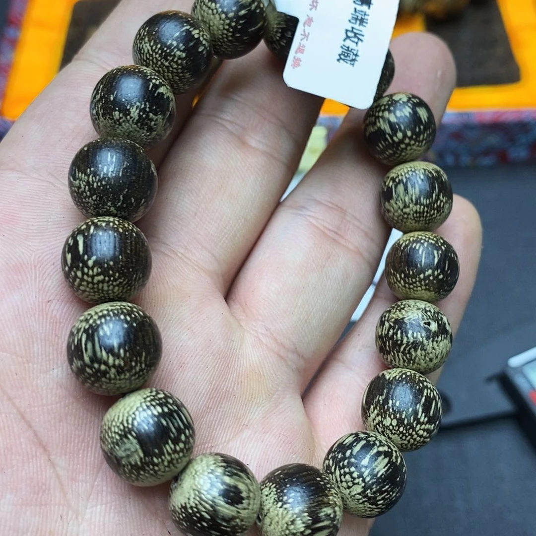 沉香碎屑沉香111昆仑梅格