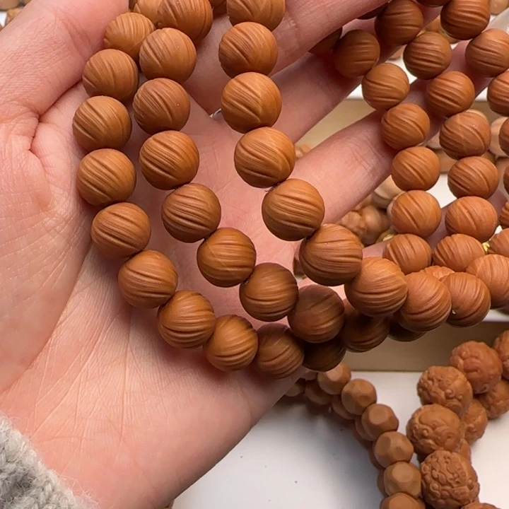 猴头核桃吊坠漏眼款小定风珠（颗颗漏）