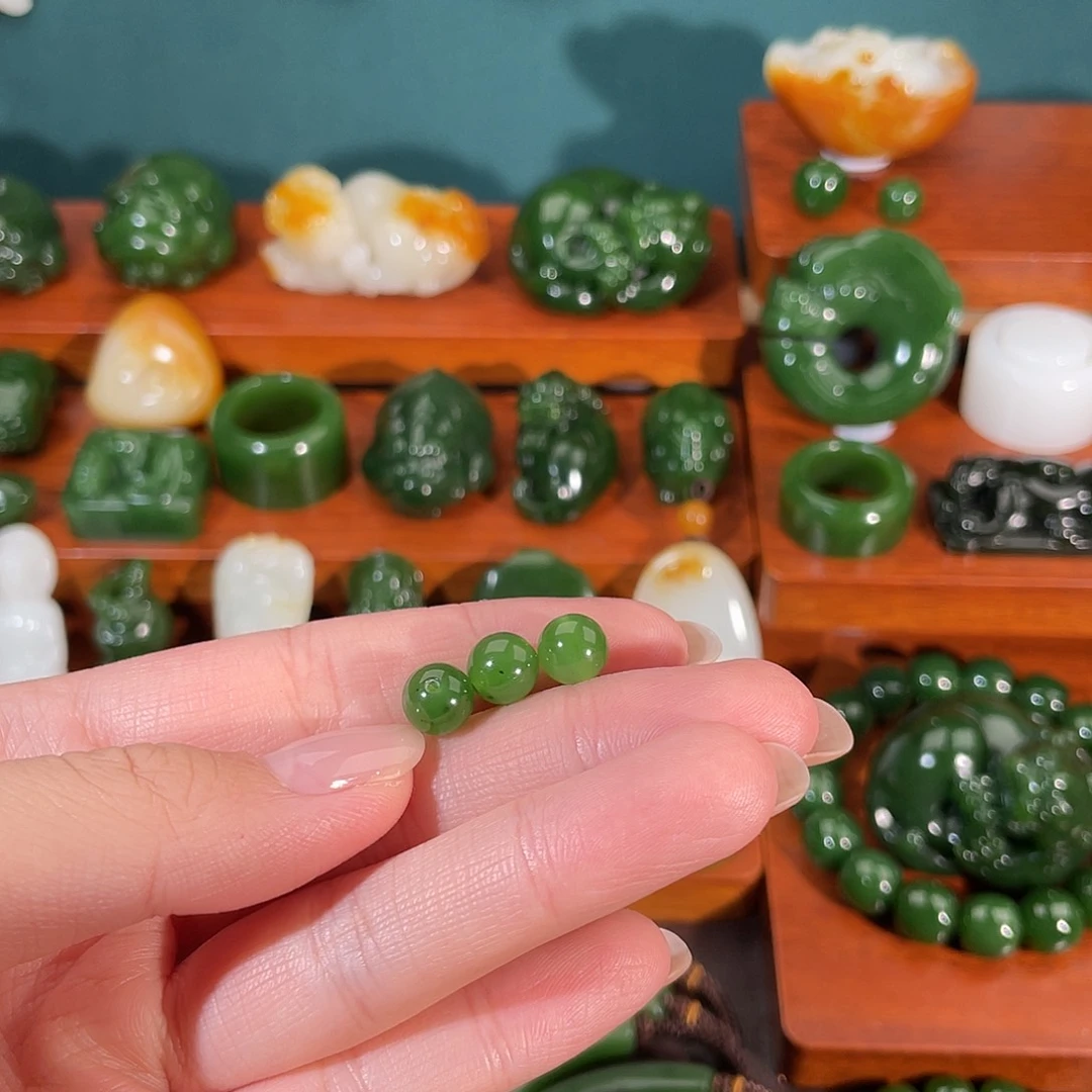 笑***雲和田玉未镶嵌手绳