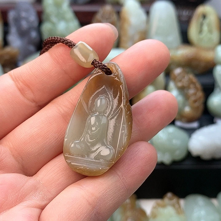 和田玉颈饰未镶嵌