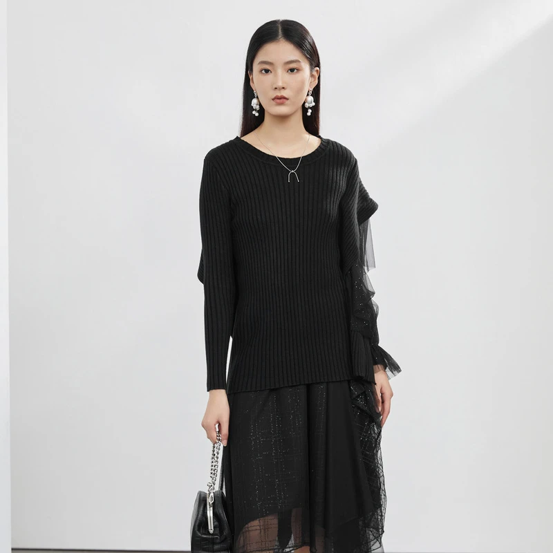 S·DEER圣迪奥时尚个性黑色圆领拼接网纱通勤百搭女士针织衫
