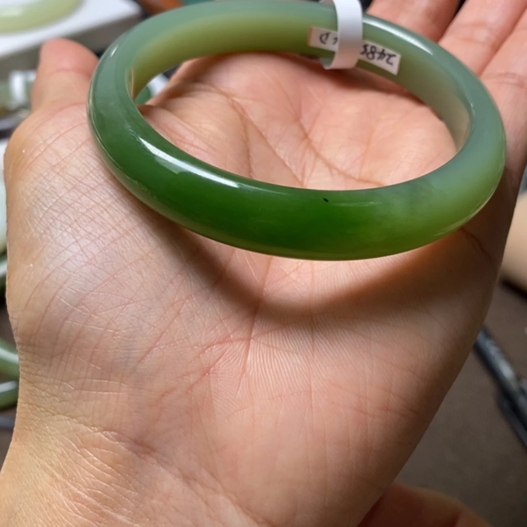 【闪购商品】和田玉手镯未镶嵌